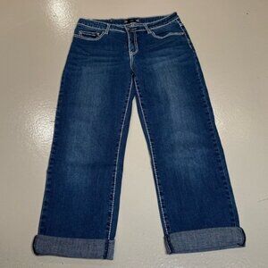 Women’s Size 6 28 waist Tru Luxe cuffed blue jeans straight leg